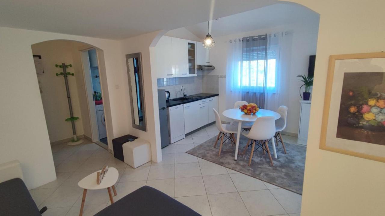 Apartman Lino เมดูลิน ภายนอก รูปภาพ
