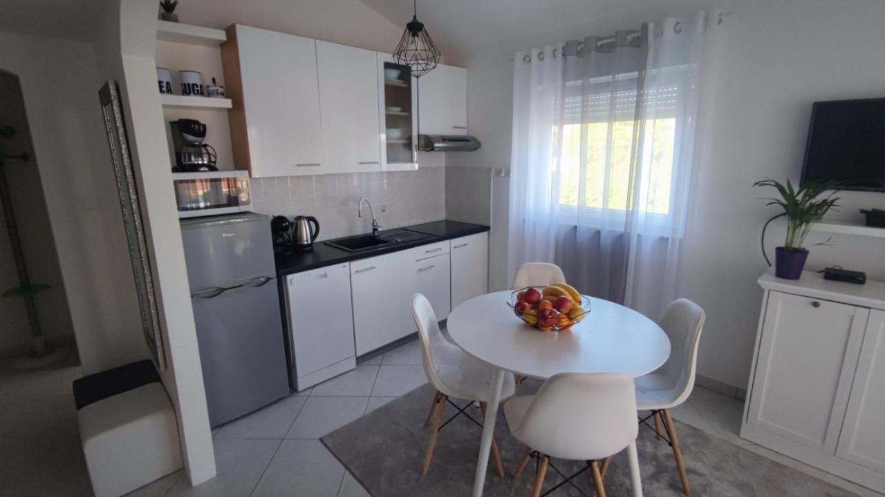Apartman Lino เมดูลิน ภายนอก รูปภาพ